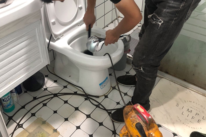 康巴什疏通下水道